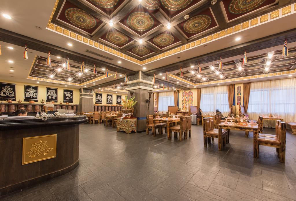 Beijing Tibet Hotel Bagian luar foto